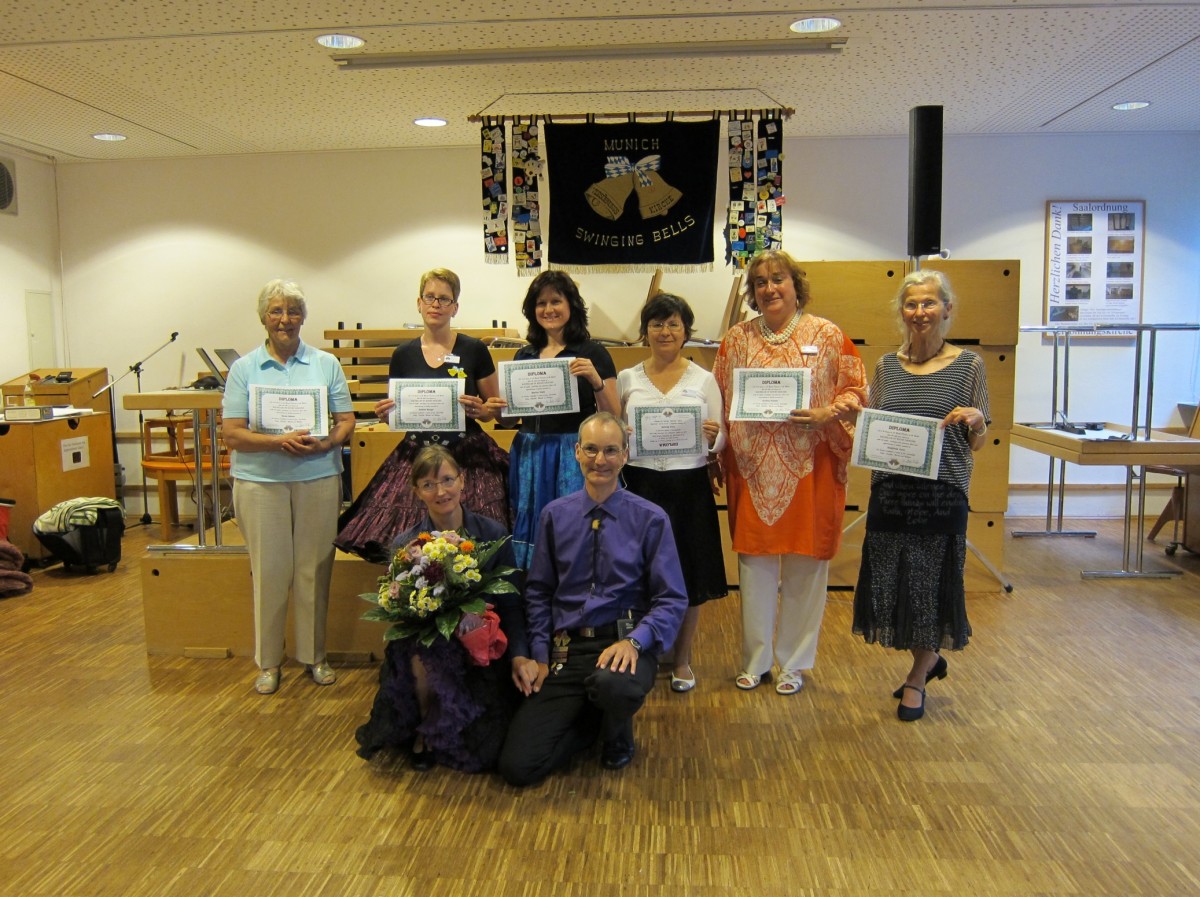 2014-Round Graduation-image2